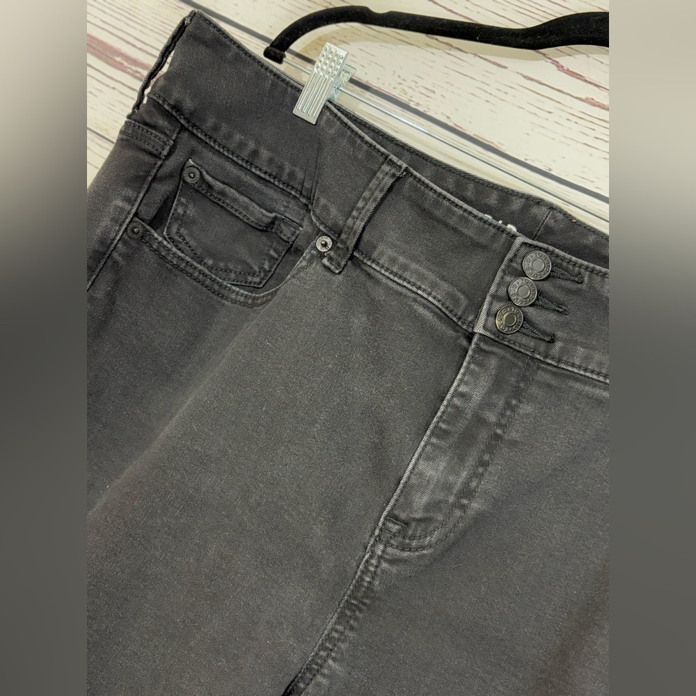 Torrid Black Super Soft Jeggings Pre-Loved in Size 22S *PRICE FIRM - Picture 3 of 6